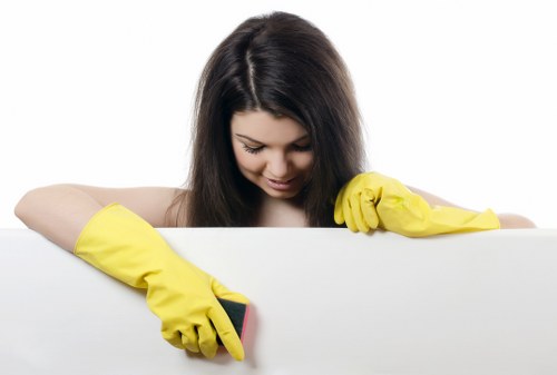 Move-in cleaning for commercial premises and offices in E1